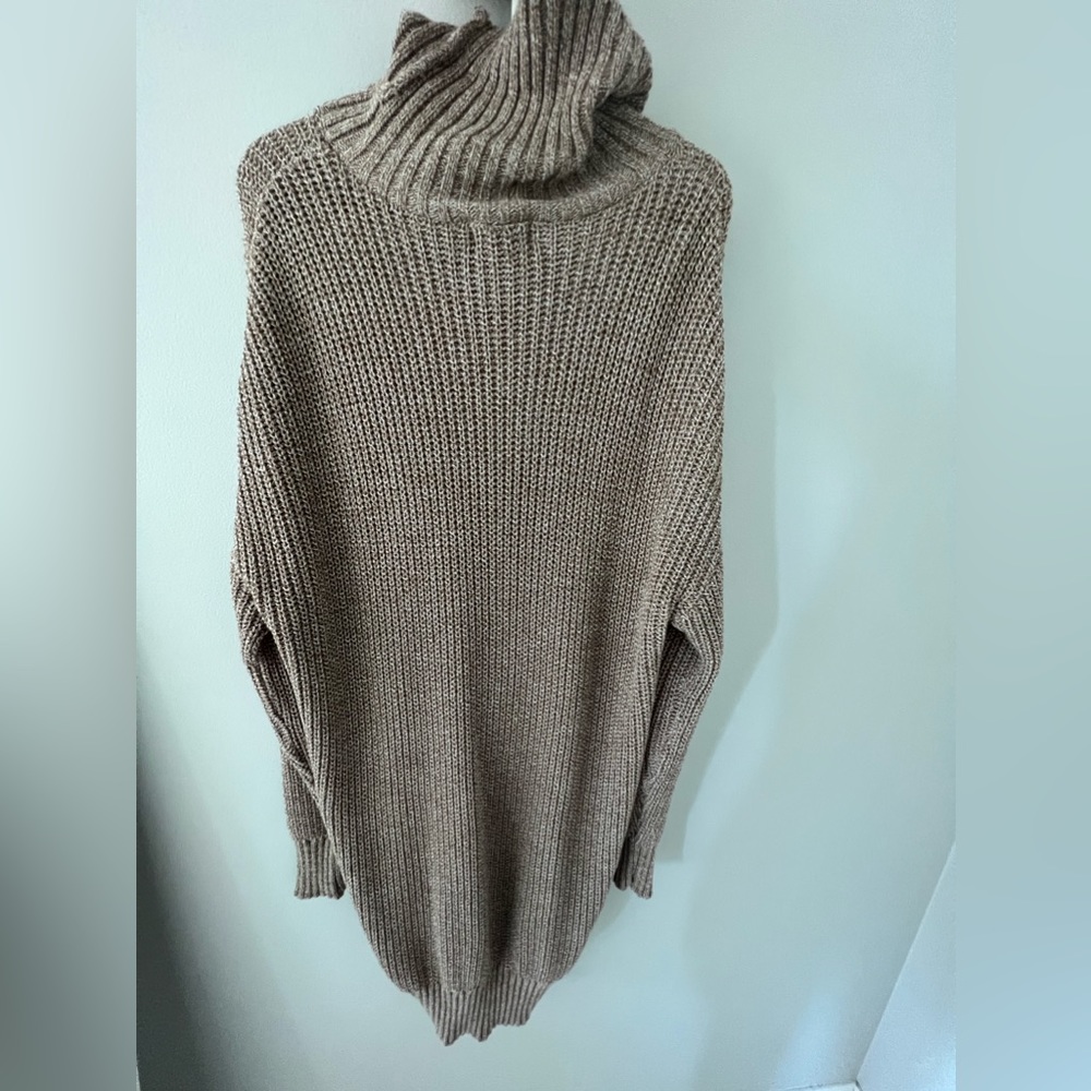 Pretty Little Thing sweater dress - Camel